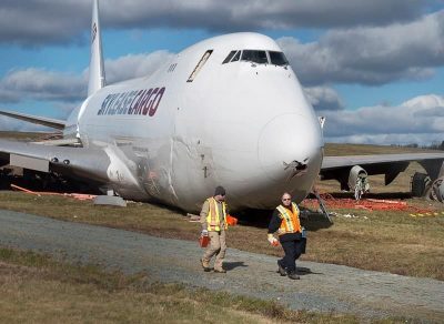 747 Cargo Plane Destroyed in Overun