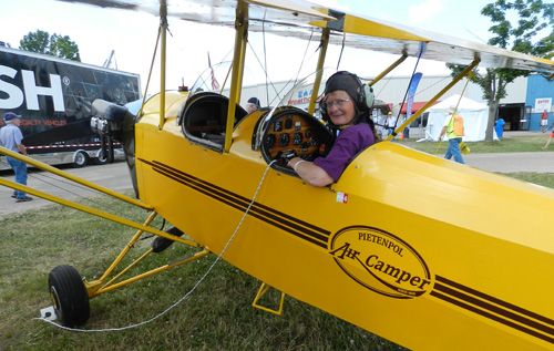 Jill Oakes flew her Pietenpol Air Camper from Winnipeg to Oshkosh.