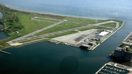 Air Canada is reconsidering service to Billy Bishop Airport