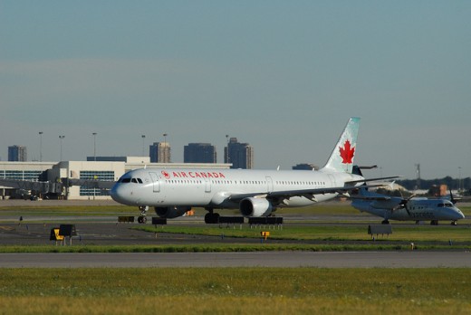 Air Canada will set up maintenance facilities in Winnipeg.